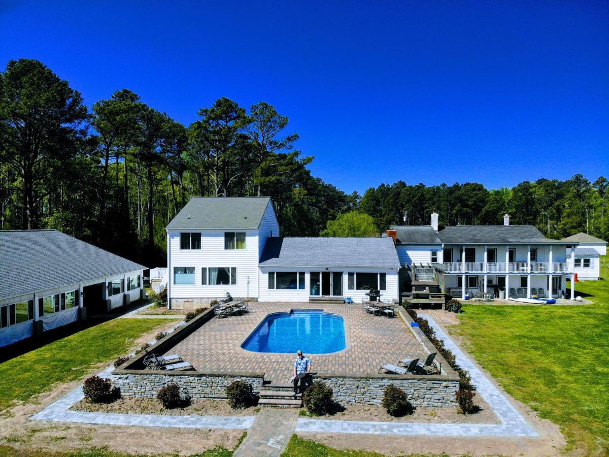 Bay Tree Manor Bed & Breakfast Seaford Exterior photo
